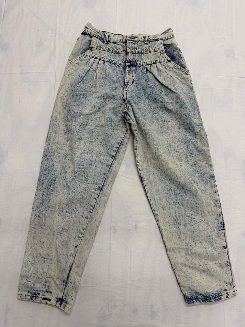 Vintage 80s Chic Acid Wash High Waisted Pleated Mom Jeans Made in USA Size 14